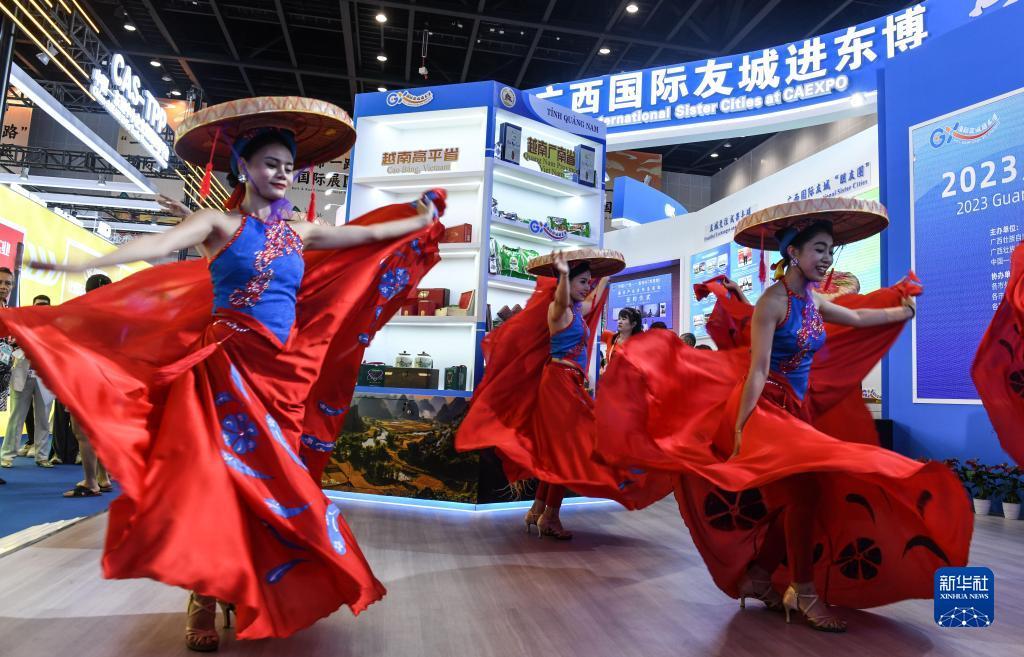 皇冠游戏官方